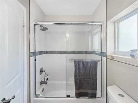 280 SE 3rd Avenue Pompano Beach FL 33060