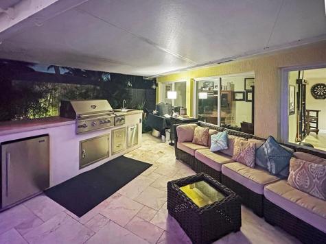 280 SE 3rd Avenue Pompano Beach FL 33060