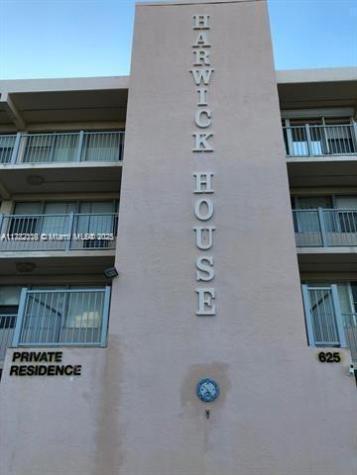 625 Antioch Fort Lauderdale FL 33304