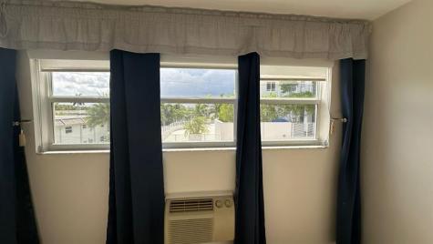 625 Antioch Fort Lauderdale FL 33304