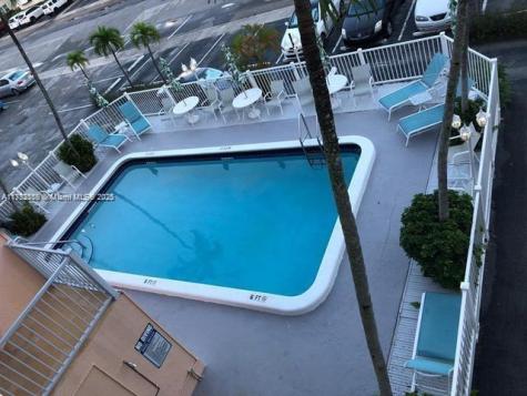625 Antioch Fort Lauderdale FL 33304