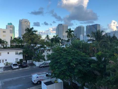 625 Antioch Fort Lauderdale FL 33304