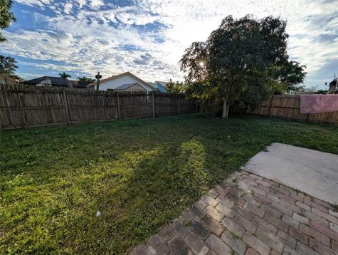 10318 Carmen Lane Royal Palm Beach FL 33411