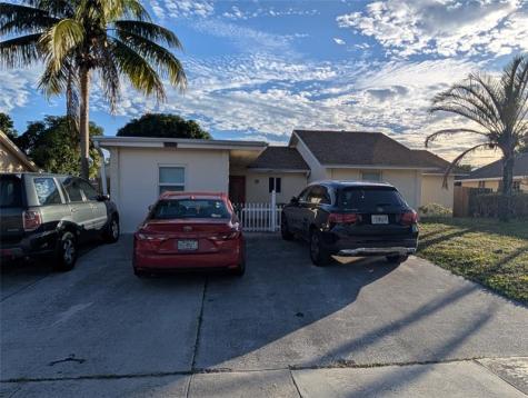 10318 Carmen Lane Royal Palm Beach FL 33411