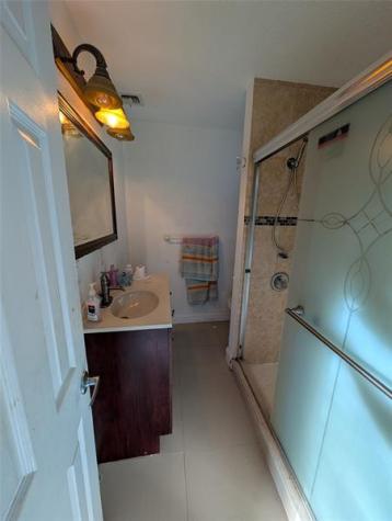 10318 Carmen Lane Royal Palm Beach FL 33411