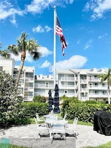 40 NE Plantation Road Stuart FL 34996