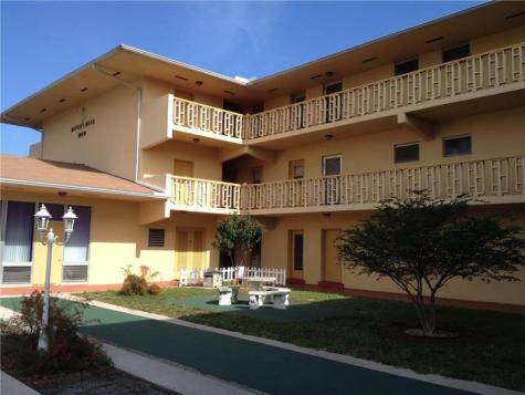 1050 E Sample Road Pompano Beach FL 33064