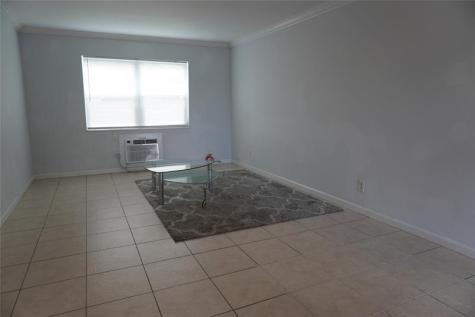 1050 E Sample Road Pompano Beach FL 33064