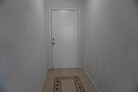 1050 E Sample Road Pompano Beach FL 33064