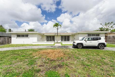 6821-6825 NW 11th Place Plantation FL 33313