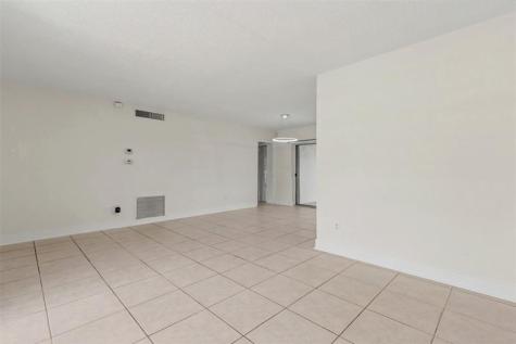 6821-6825 NW 11th Place Plantation FL 33313