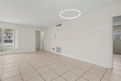 6821-6825 NW 11th Place Plantation FL 33313
