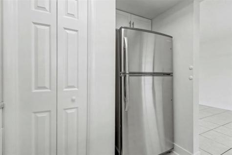6821-6825 NW 11th Place Plantation FL 33313