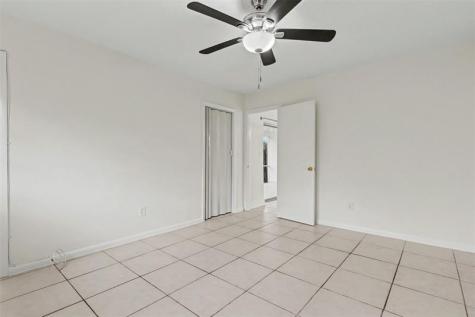 6821-6825 NW 11th Place Plantation FL 33313