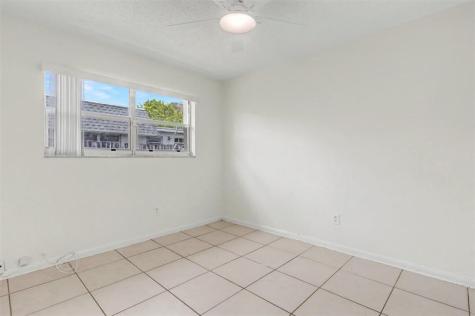 6821-6825 NW 11th Place Plantation FL 33313