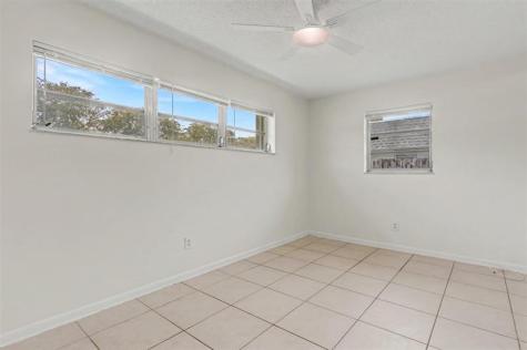 6821-6825 NW 11th Place Plantation FL 33313