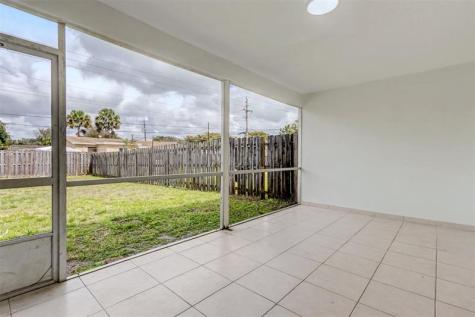6821-6825 NW 11th Place Plantation FL 33313