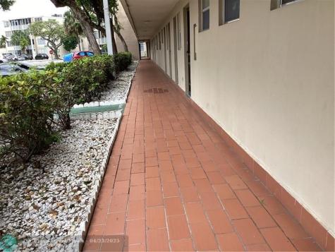 1710 NE 191st Street Unit 113-3 Miami FL 33179