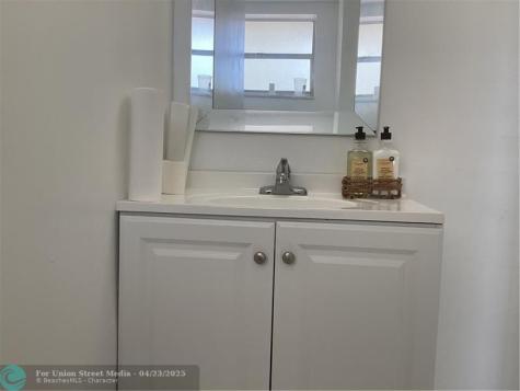 1710 NE 191st Street Unit 113-3 Miami FL 33179