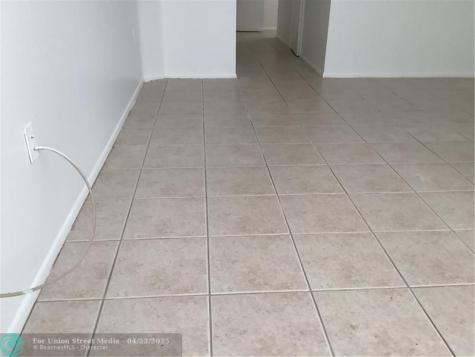 1710 NE 191st Street Unit 113-3 Miami FL 33179
