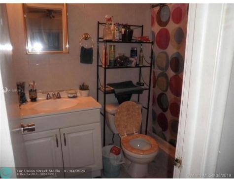 1741 NE 39th Street Pompano Beach FL 33064