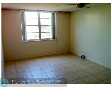 251 174 Sunny Isles Beach FL 33160