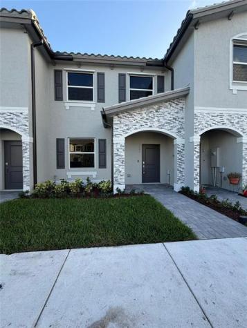 1136 SE 2 Terrace Florida City FL 33034
