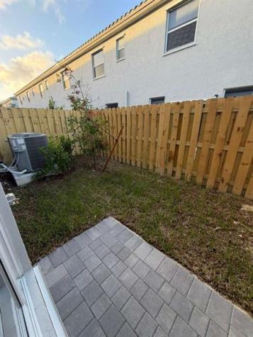 1136 SE 2 Terrace Florida City FL 33034