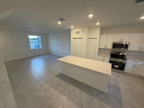 1136 SE 2 Terrace Florida City FL 33034