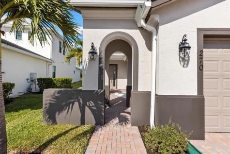 270 SE Fascino Circle Port St Lucie FL 34984