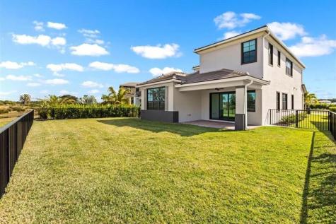 270 SE Fascino Circle Port St Lucie FL 34984