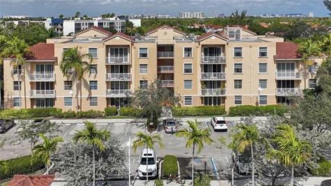 529 E Sheridan Dania Beach FL 33004