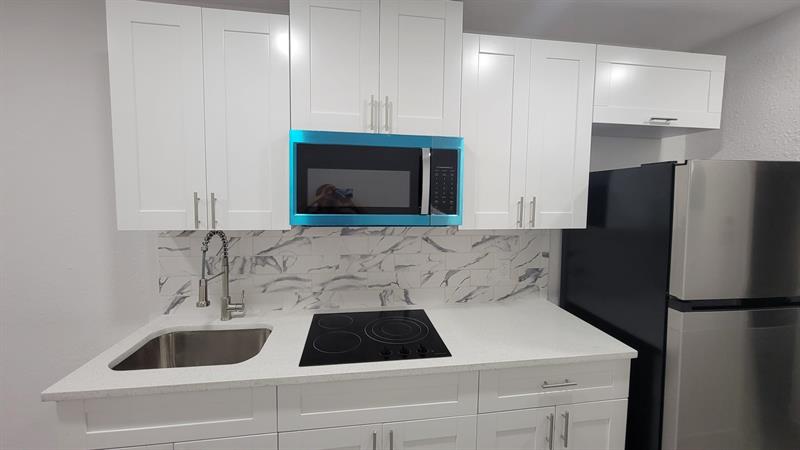 618 SW 14th Terrace Fort Lauderdale FL 33312