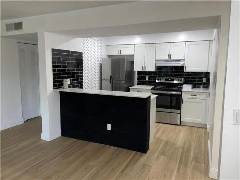 1223 SW 46th Avenue Pompano Beach FL 33069