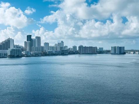 19195 NE 36th Court Aventura FL 33180