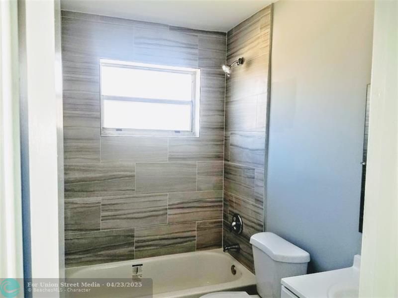 109 NW 3rd Avenue Hallandale Beach FL 33009