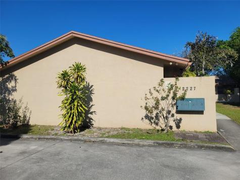 2227 Monroe Street Hollywood FL 33020