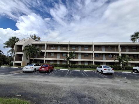 8763 Shadow Wood Boulevard Coral Springs FL 33071