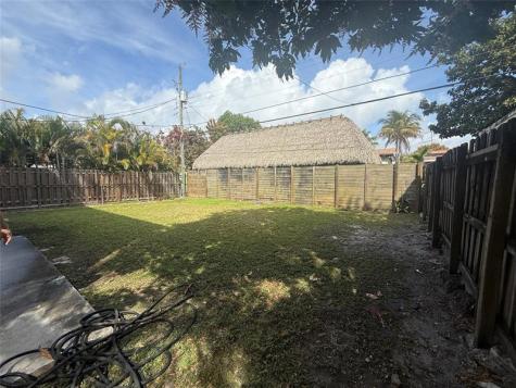 1853 SW 17th Street Miami FL 33145