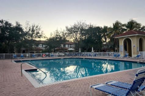 4903 SW 140th Terrace Miramar FL 33027