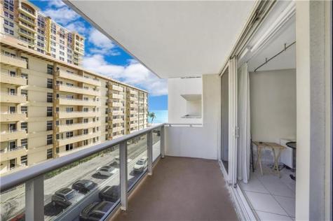 3140 S Ocean Drive Hallandale Beach FL 33009