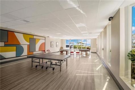 3140 S Ocean Drive Hallandale Beach FL 33009