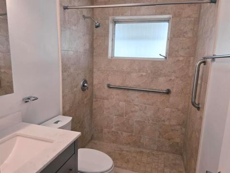 5713 NW 65th Te Tamarac FL 33321