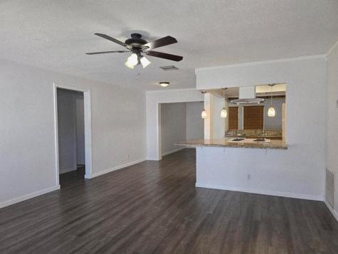 5713 NW 65th Te Tamarac FL 33321