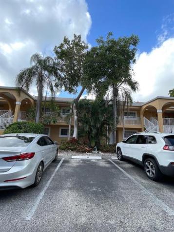 441 SE 10th Street Dania Beach FL 33004
