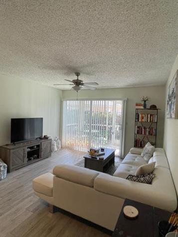 441 SE 10th Street Dania Beach FL 33004