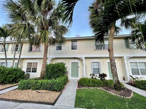9914 NW 56th Place Coral Springs FL 33076