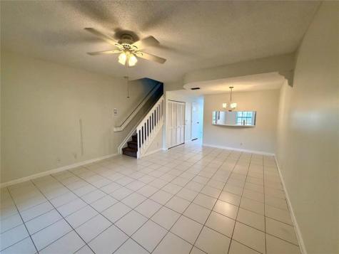 9914 NW 56th Place Coral Springs FL 33076