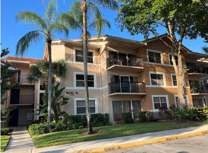 9055 Wiles Road Coral Springs FL 33067