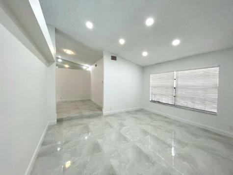 1712 NW 91st Avenue Plantation FL 33322